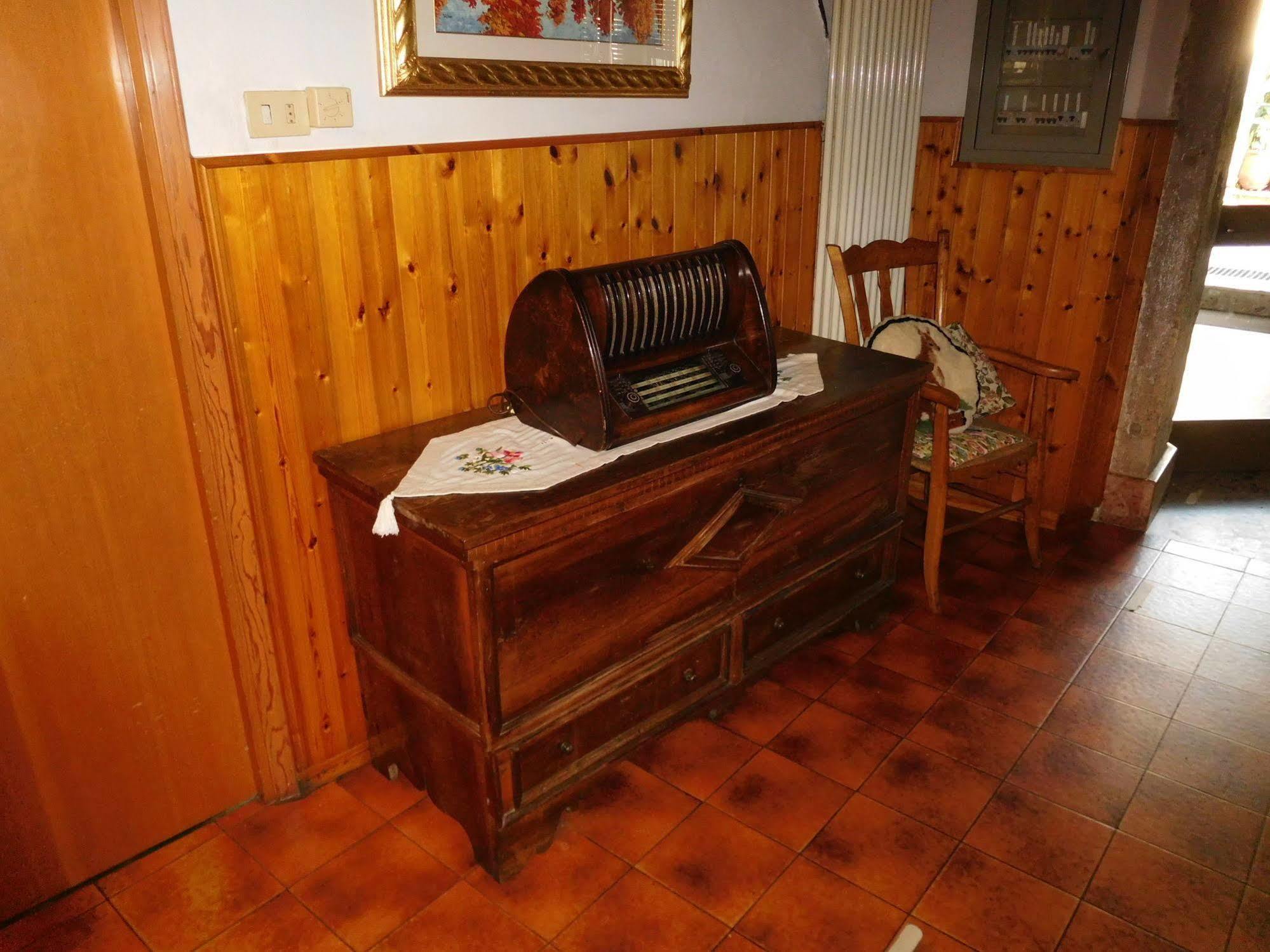 Antico Albergo Sant'Antonio Fonzaso Exteriör bild