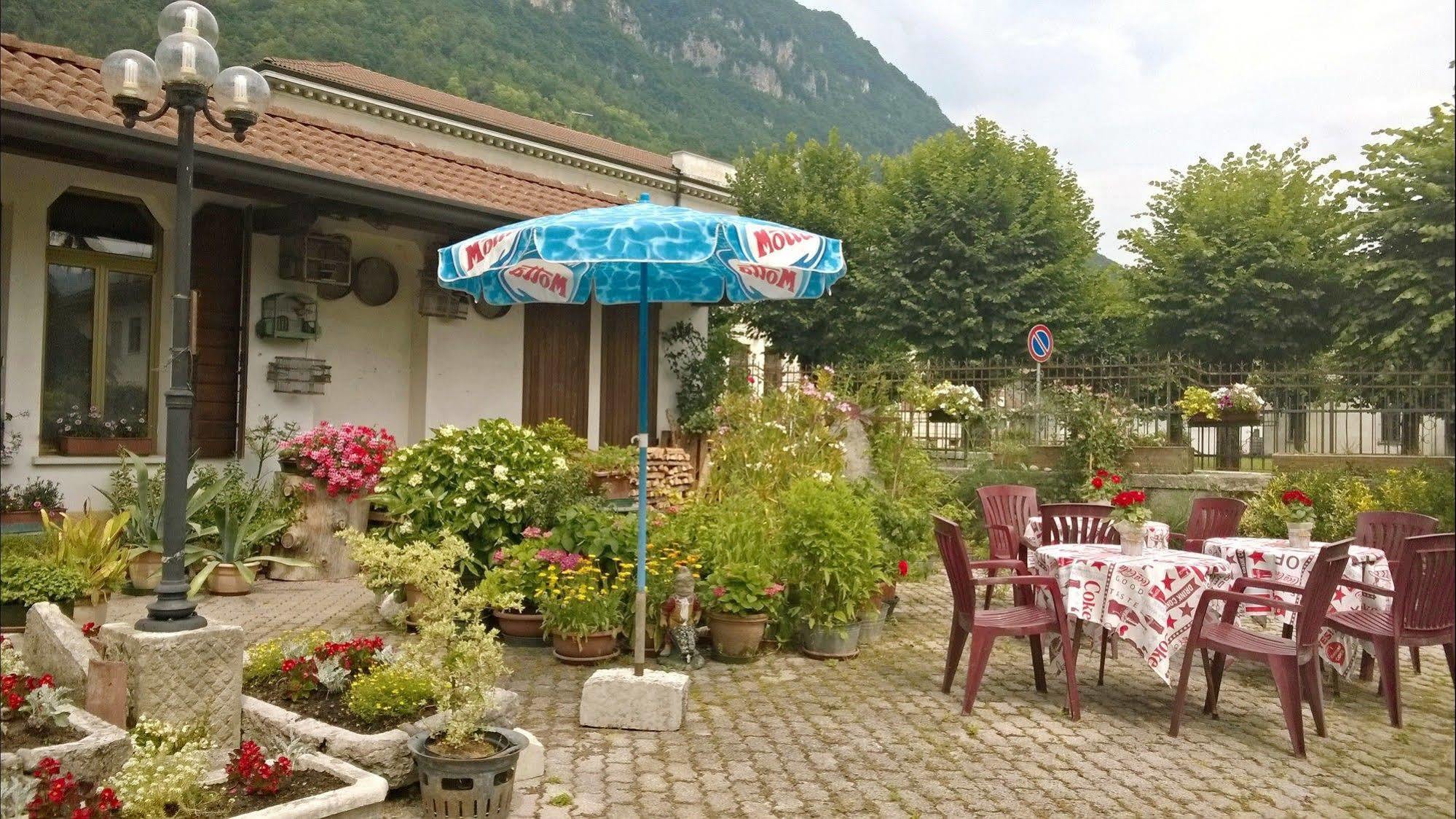 Antico Albergo Sant'Antonio Fonzaso Exteriör bild