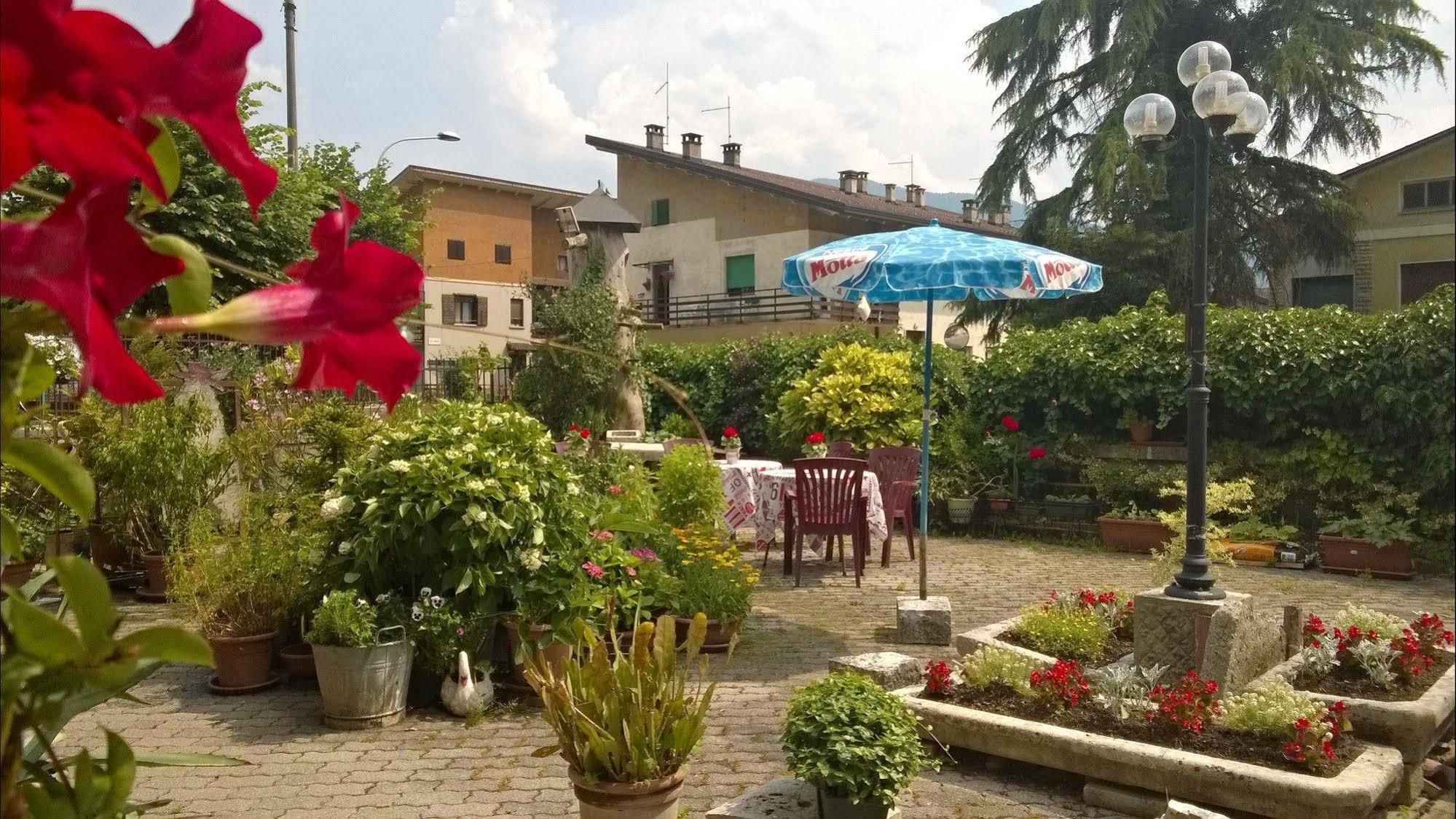 Antico Albergo Sant'Antonio Fonzaso Exteriör bild